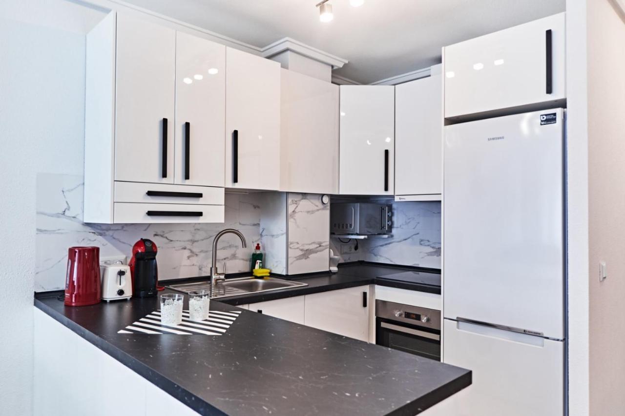 New Appartment Sophie Торевиеха Екстериор снимка